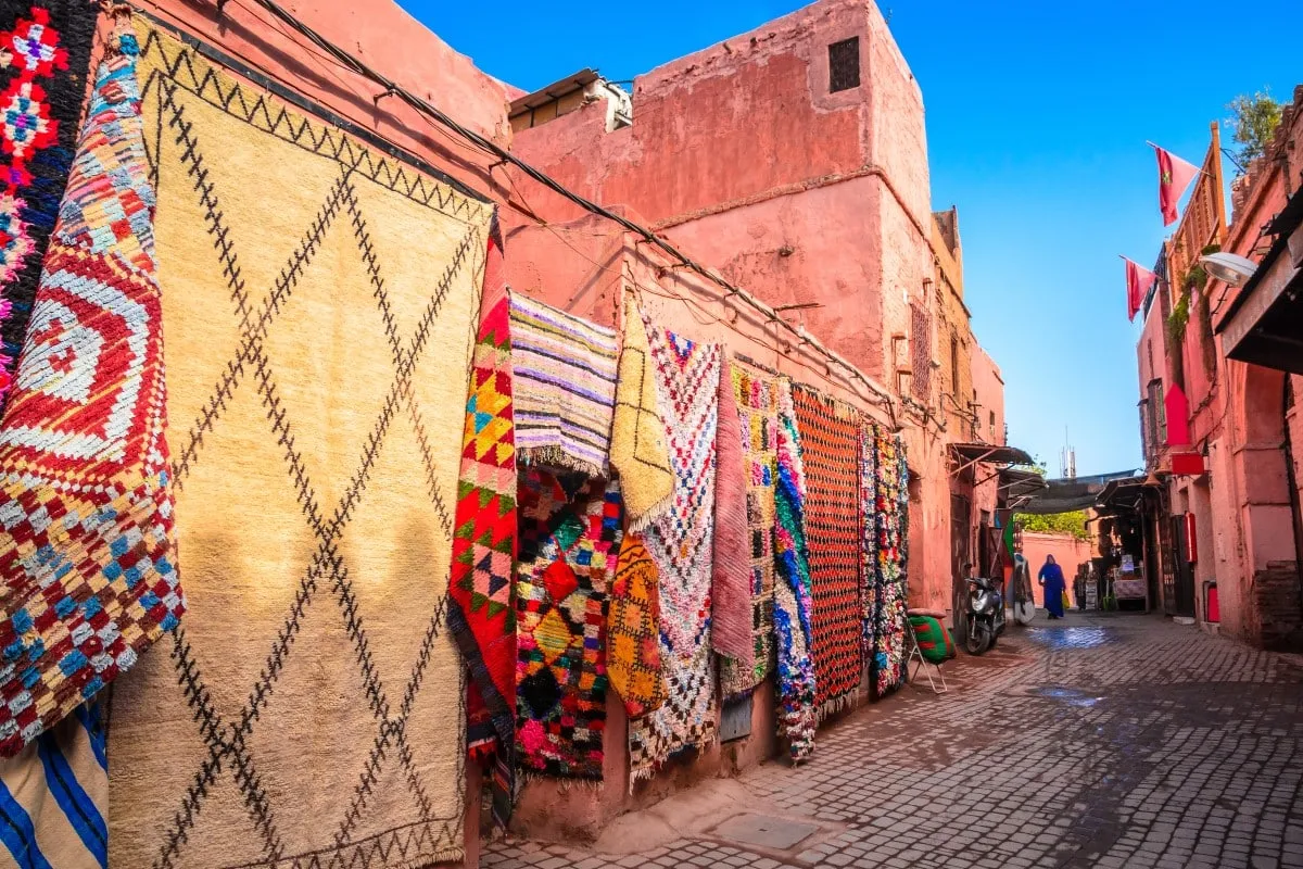 Kleurrijke straat in Marrakech